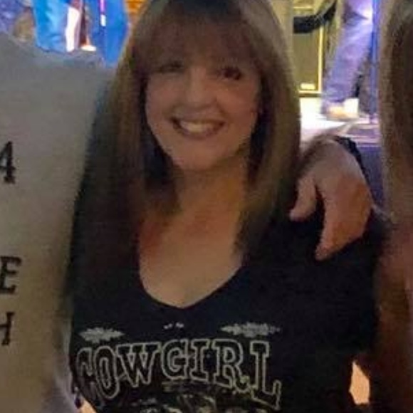 Meet your Posher, Tracey - Picture 6 of 7